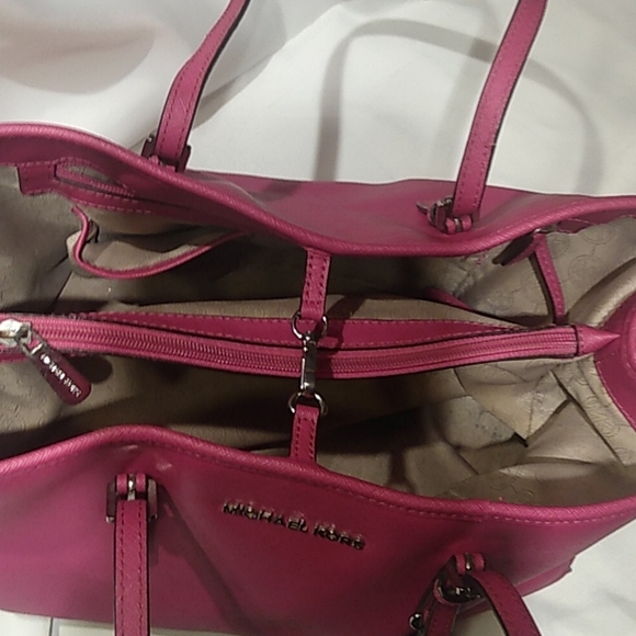 Michael Kors Tote - Picture 4 of 6